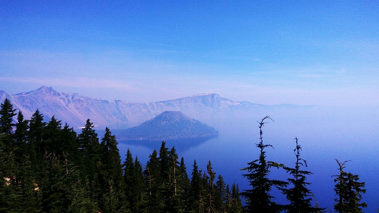 photo5994505152771500714